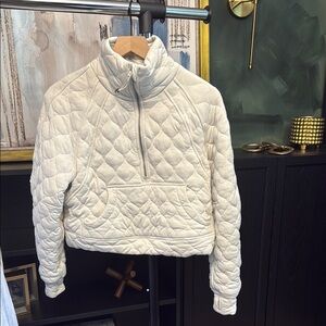 Lululemon Cream Puffer Jacket with Quilted Design